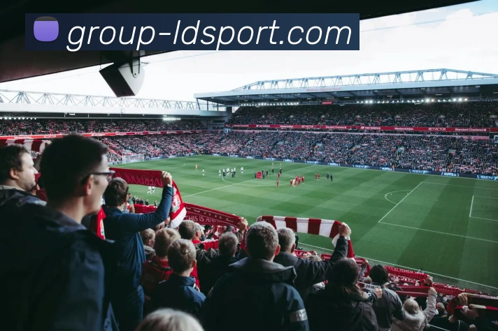 巴萨吉祥物CAT毛绒玩具热销球迷排队争购售价3499欧元