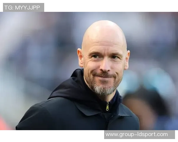 旧将期待滕哈赫重返阿贾克斯担任主帅认为他是最佳人选